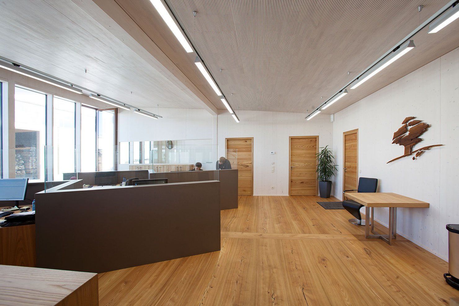 Gewerbegebäude in nachhaltiger Holzbauweise