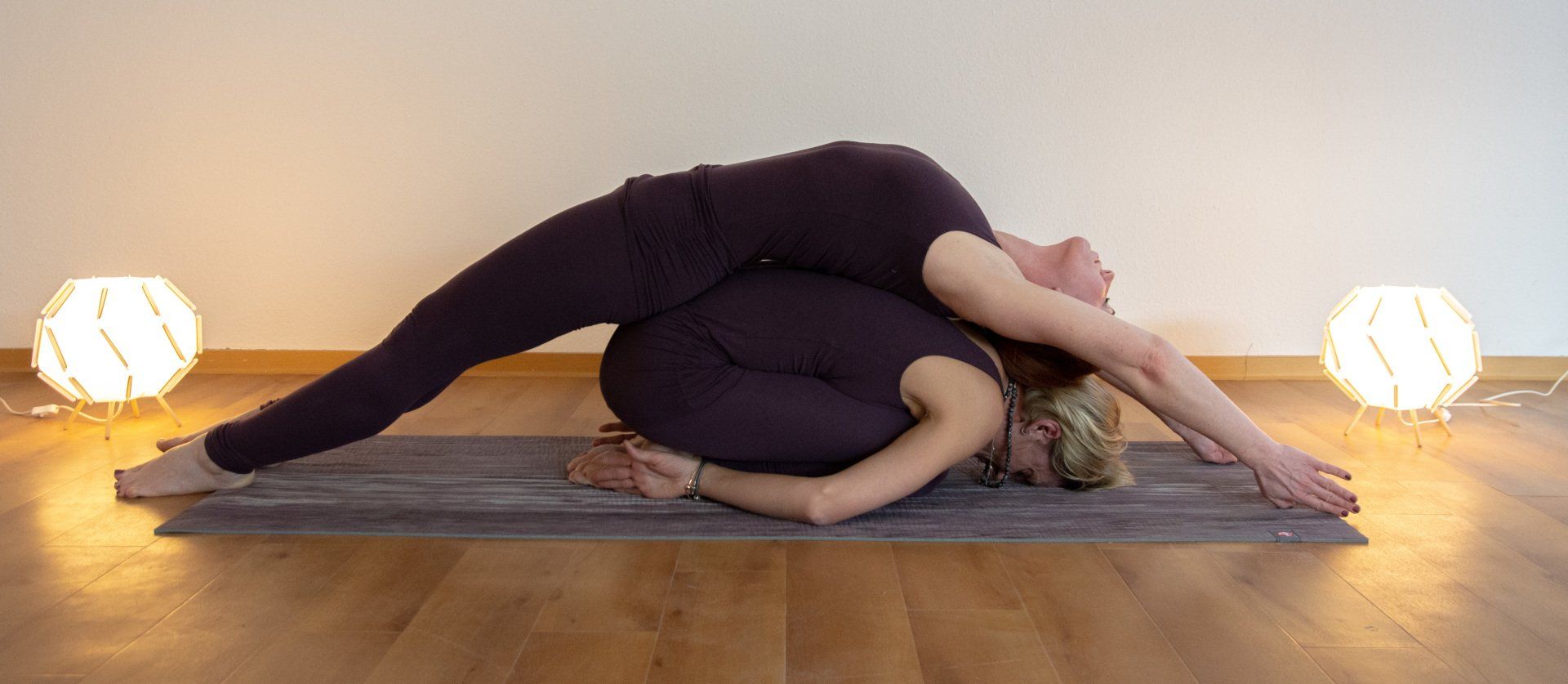 Flexibilität und Entspannung mit Yoga in Hennef bei betteryoga lernen.