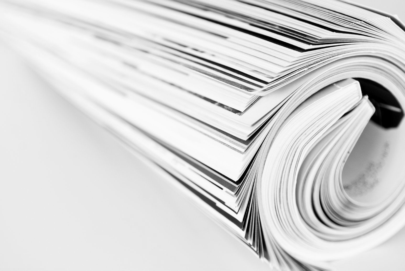 Zusammengerollte Zeitschrift