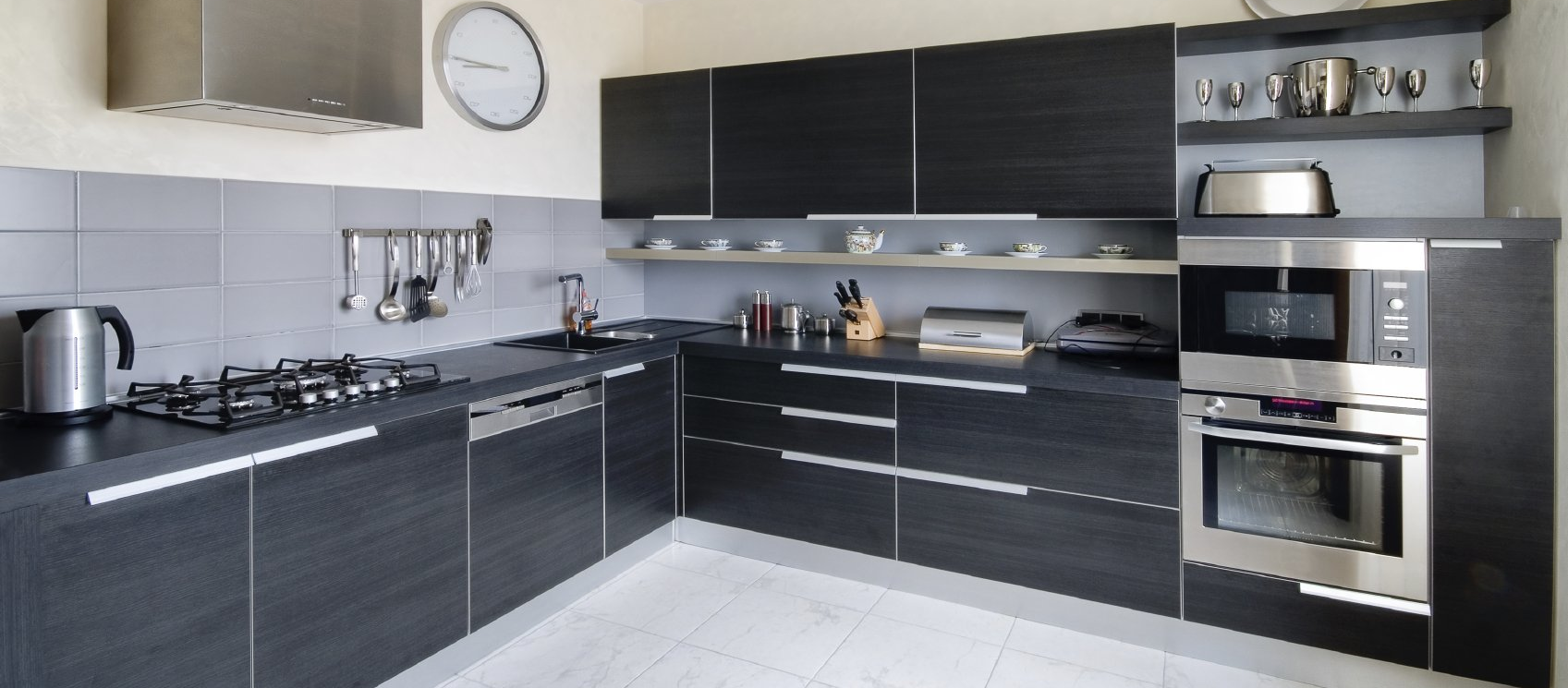 Complete oven clean and kitchen. Oven & Kitchen clean Beverley