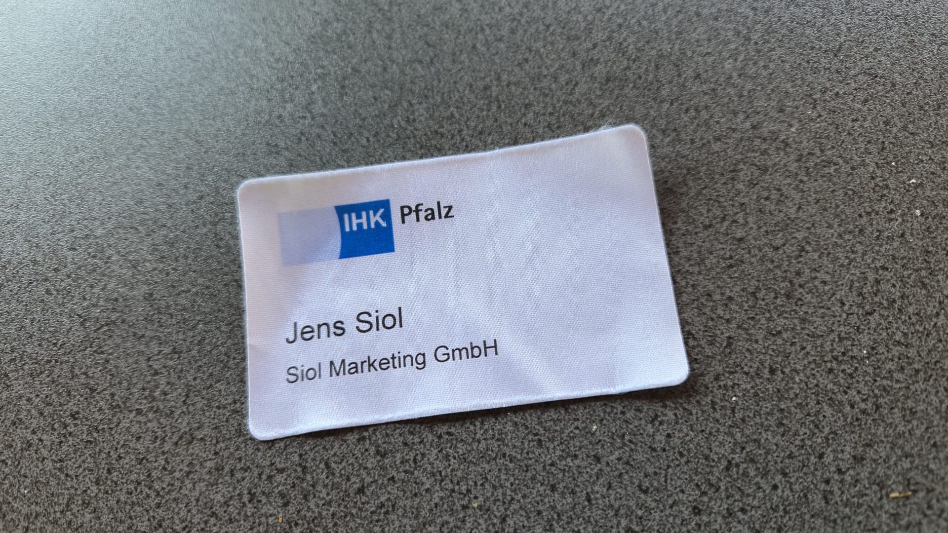 Namensschild Jens Siol, IHK Pfalz