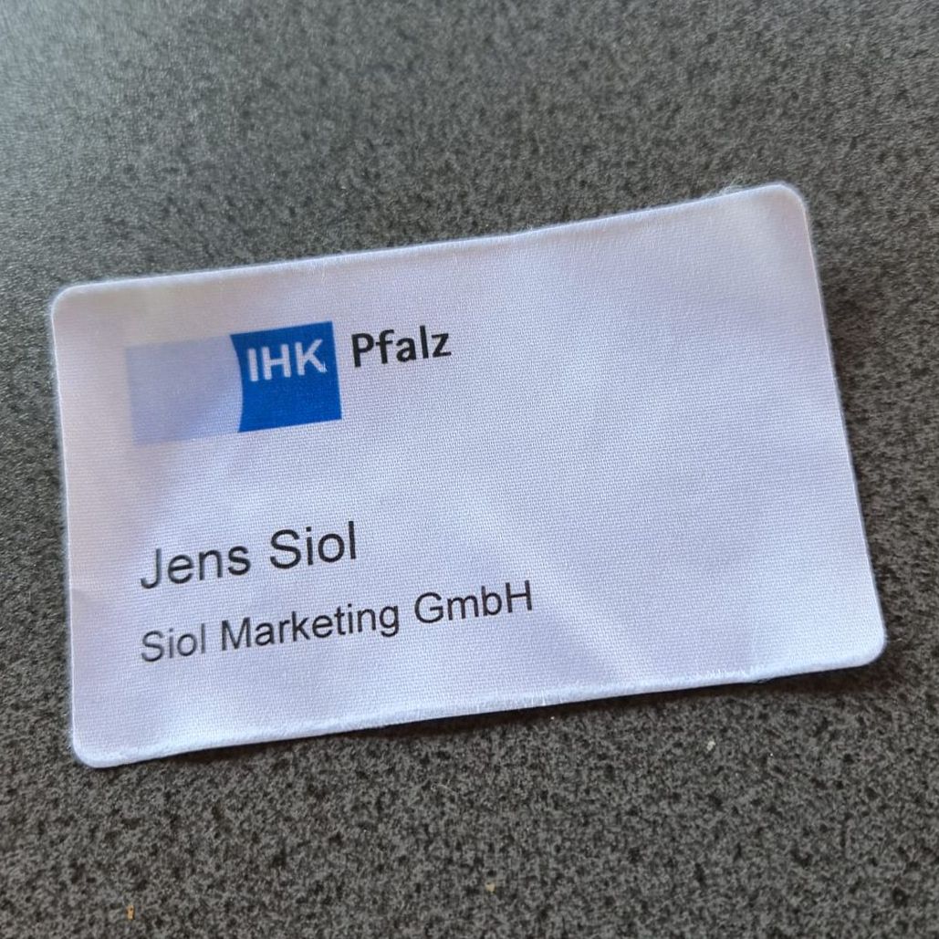 Namensschild von Jens Siol beim Treffen der IHK Pfalz in Ludwigshafen am Rhein