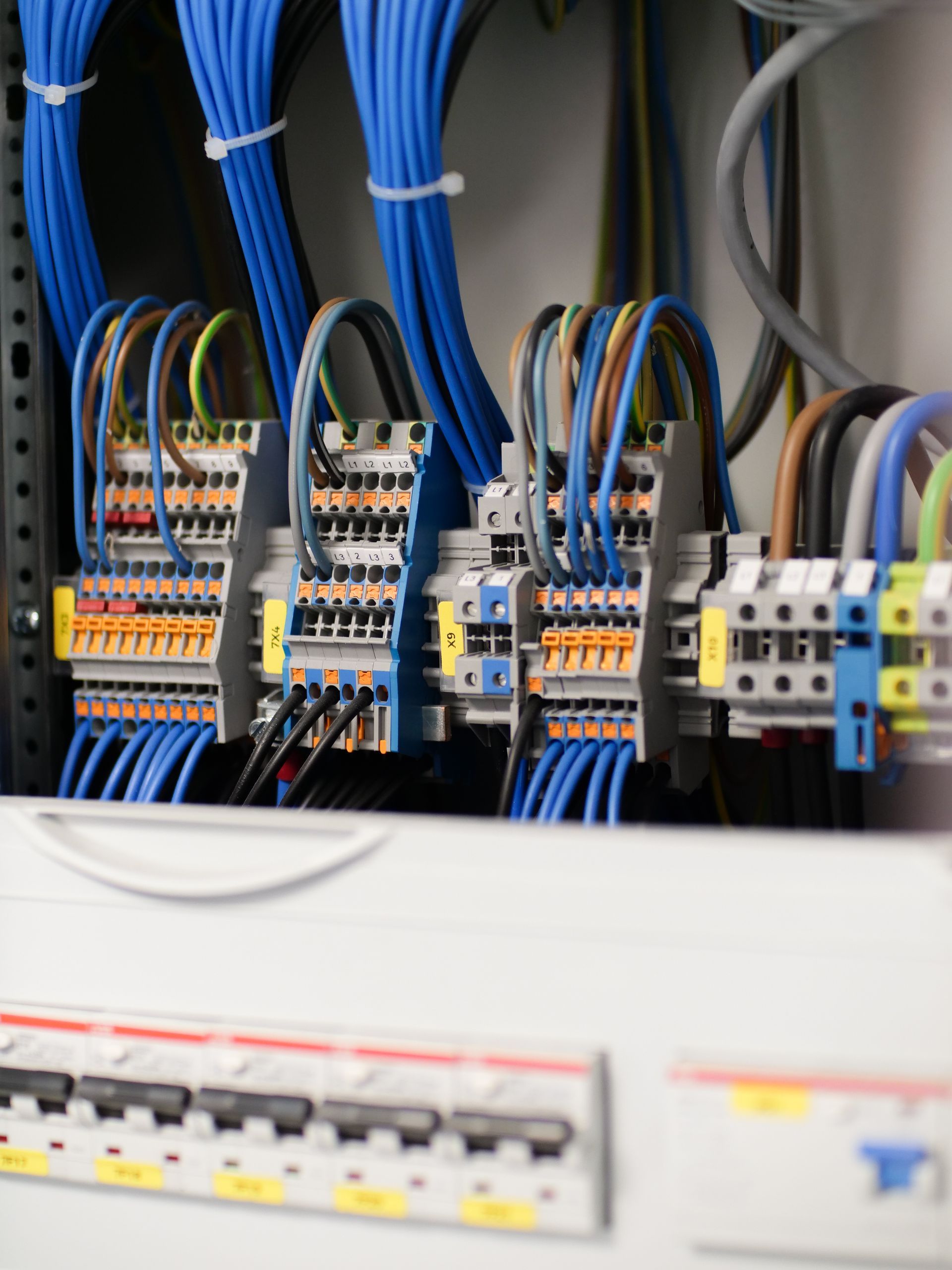 Elektroinstallation (Kabel)