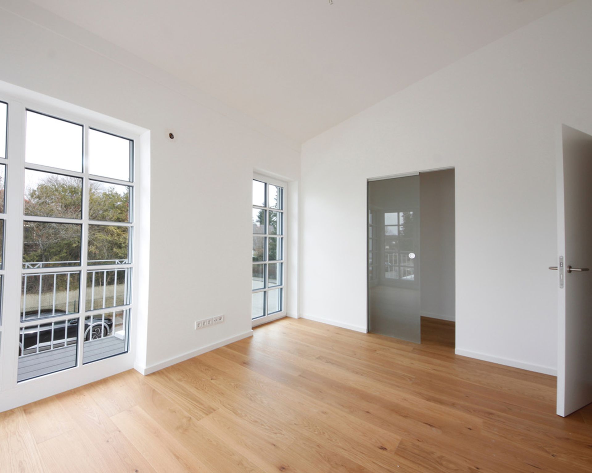 Elternschlafzimmer mit begehbarem Kleiderschrank