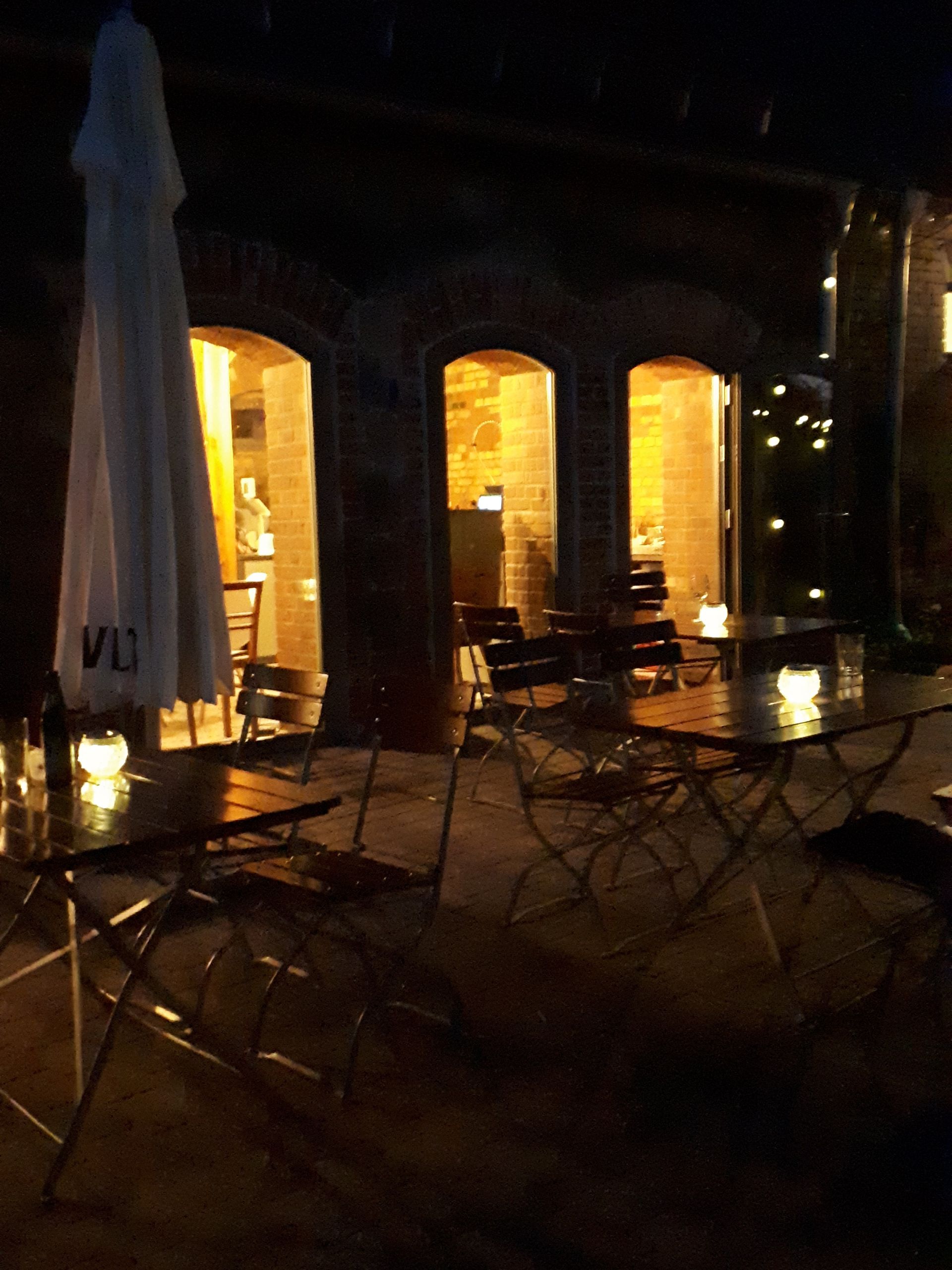 Spontane, kostenlose Weinverkostung