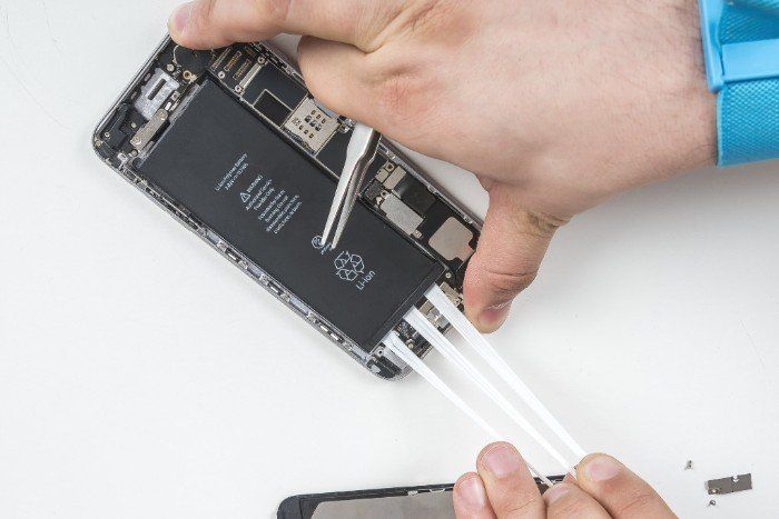 battery relacement iphone