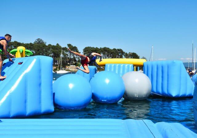 Obstáculos en Aquapark de Sanxenxo