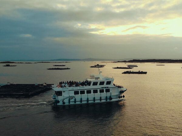 Cena mariscada barco Sanxenxo O Grove