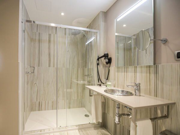 Aseo Hotel céntrico con spa en A Coruña