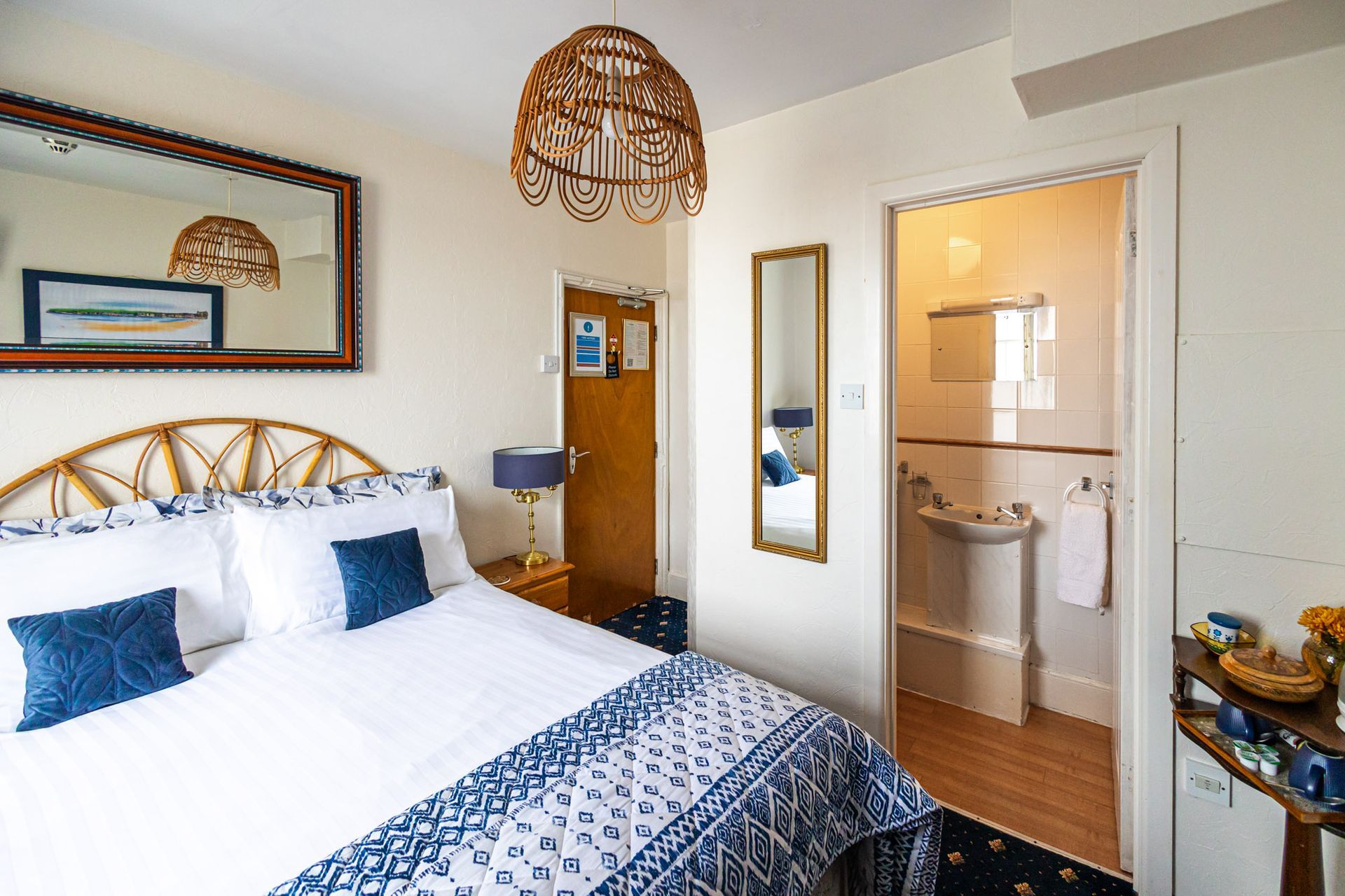 Ensuite Double with Sea View