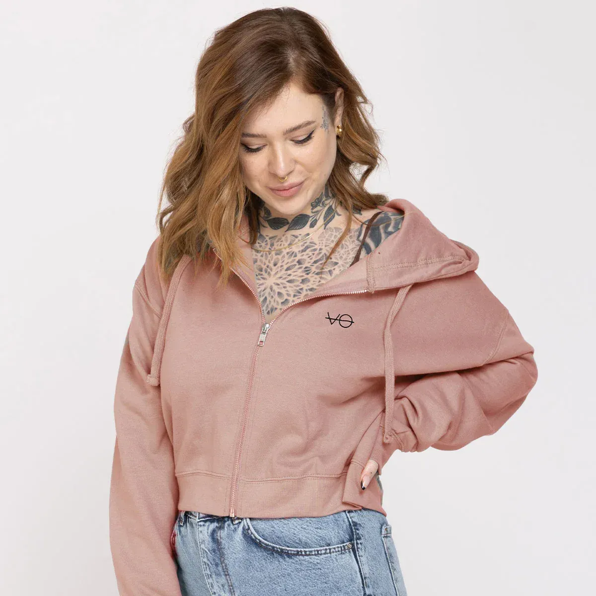 Woman in black teeshirt and blue jeans