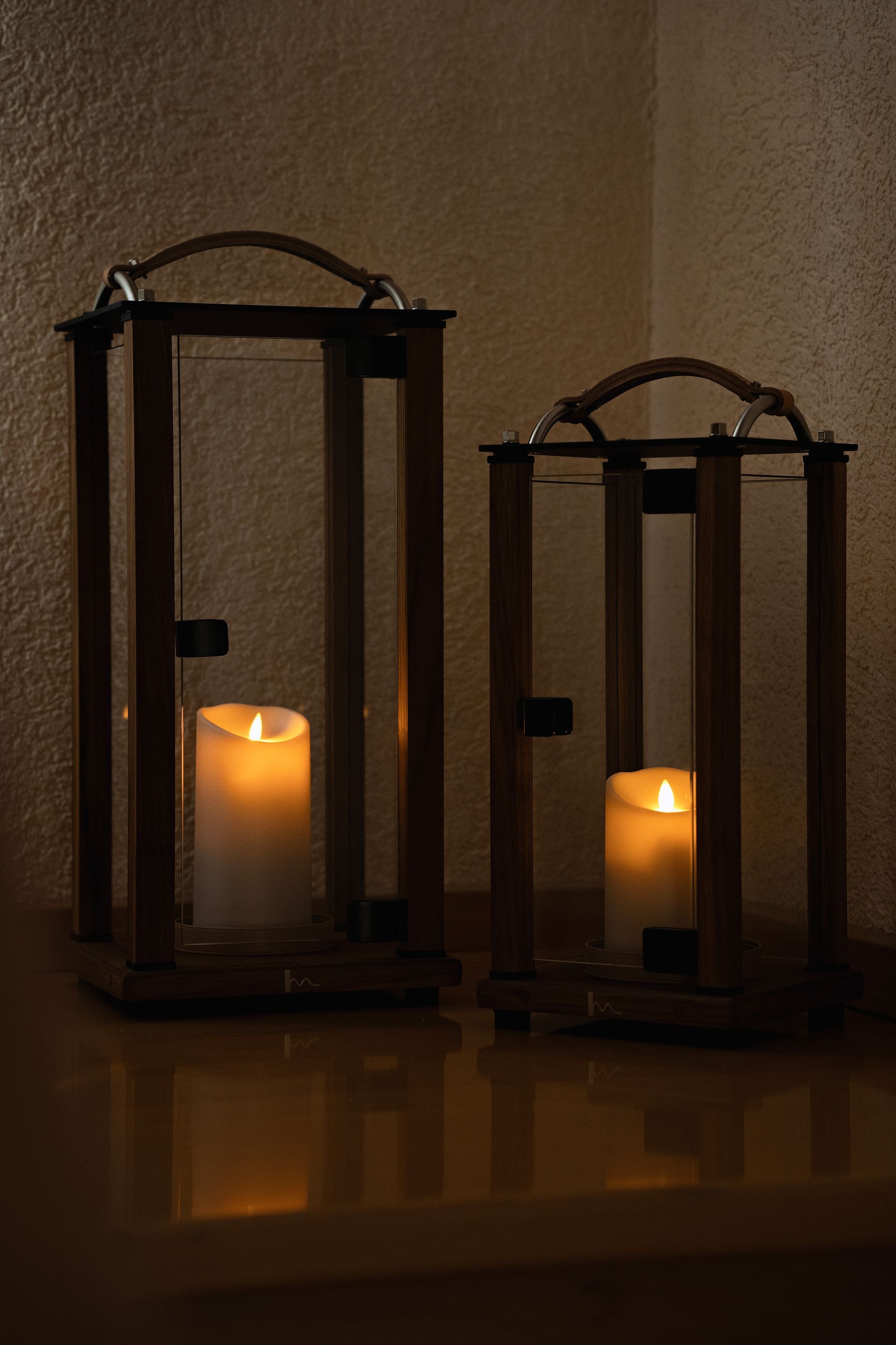 Lineamare lanterns - Sole Line - midnight sun - darkness with candles