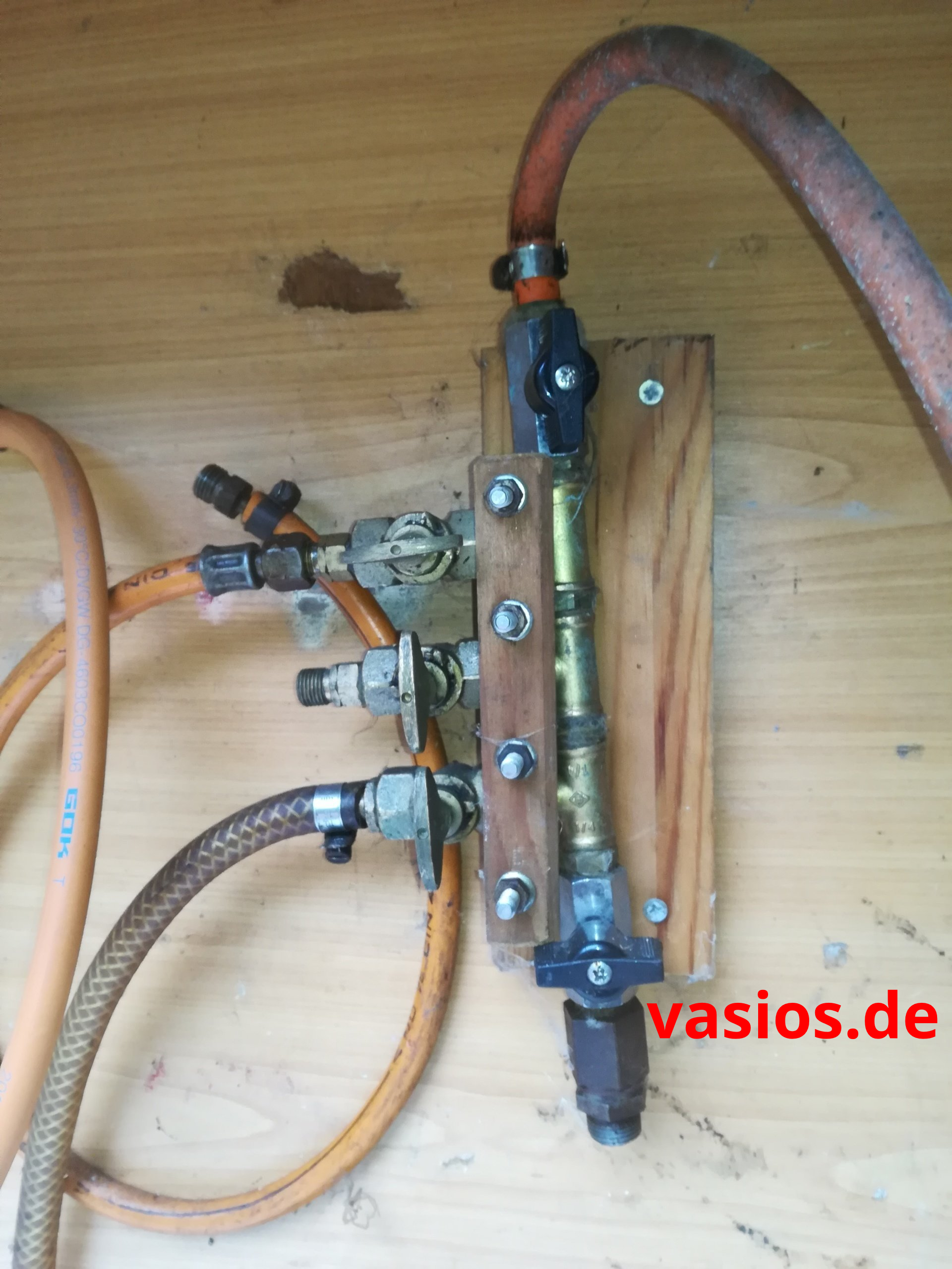 selbstgebaute Gas Anlage, Gasprüfung,Wohnwagen,Wohnmobil,vasios.de
