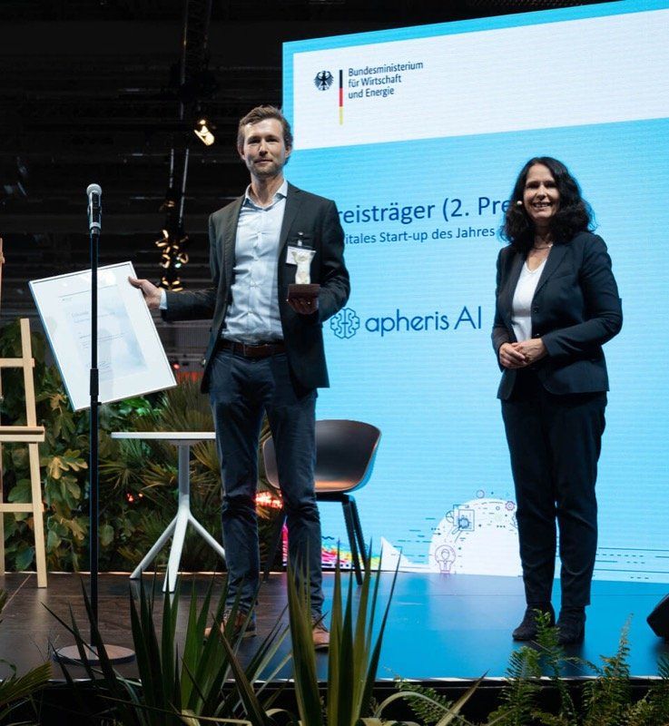 Preisträger Robin Röhm CEO apheris AI GmbH Preisträger Robin Röhm CEO apheris AI GmbH
