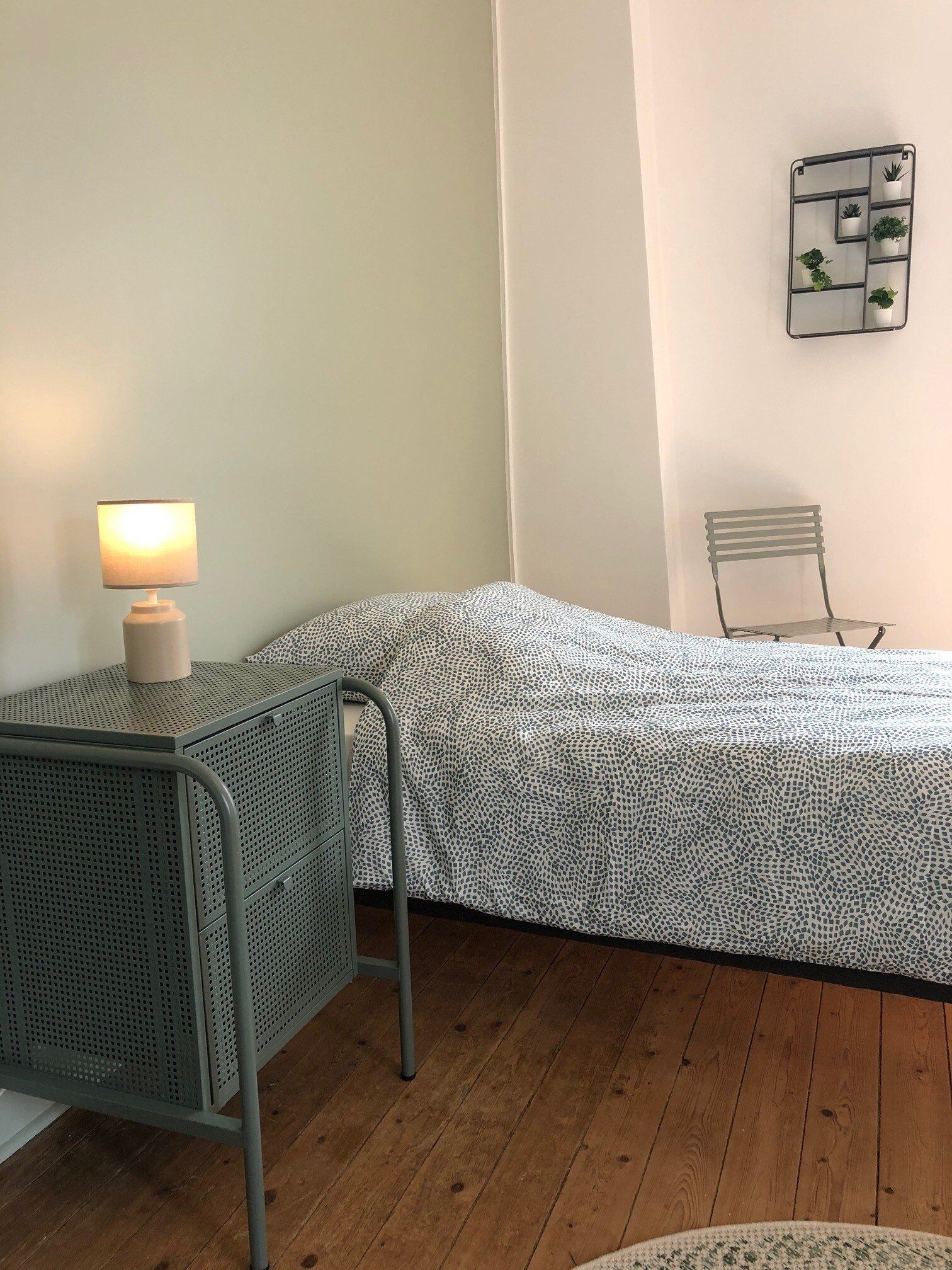 Chambre tout confort au sein d'un logement meublé TEYO à proximité de Roissy CDG