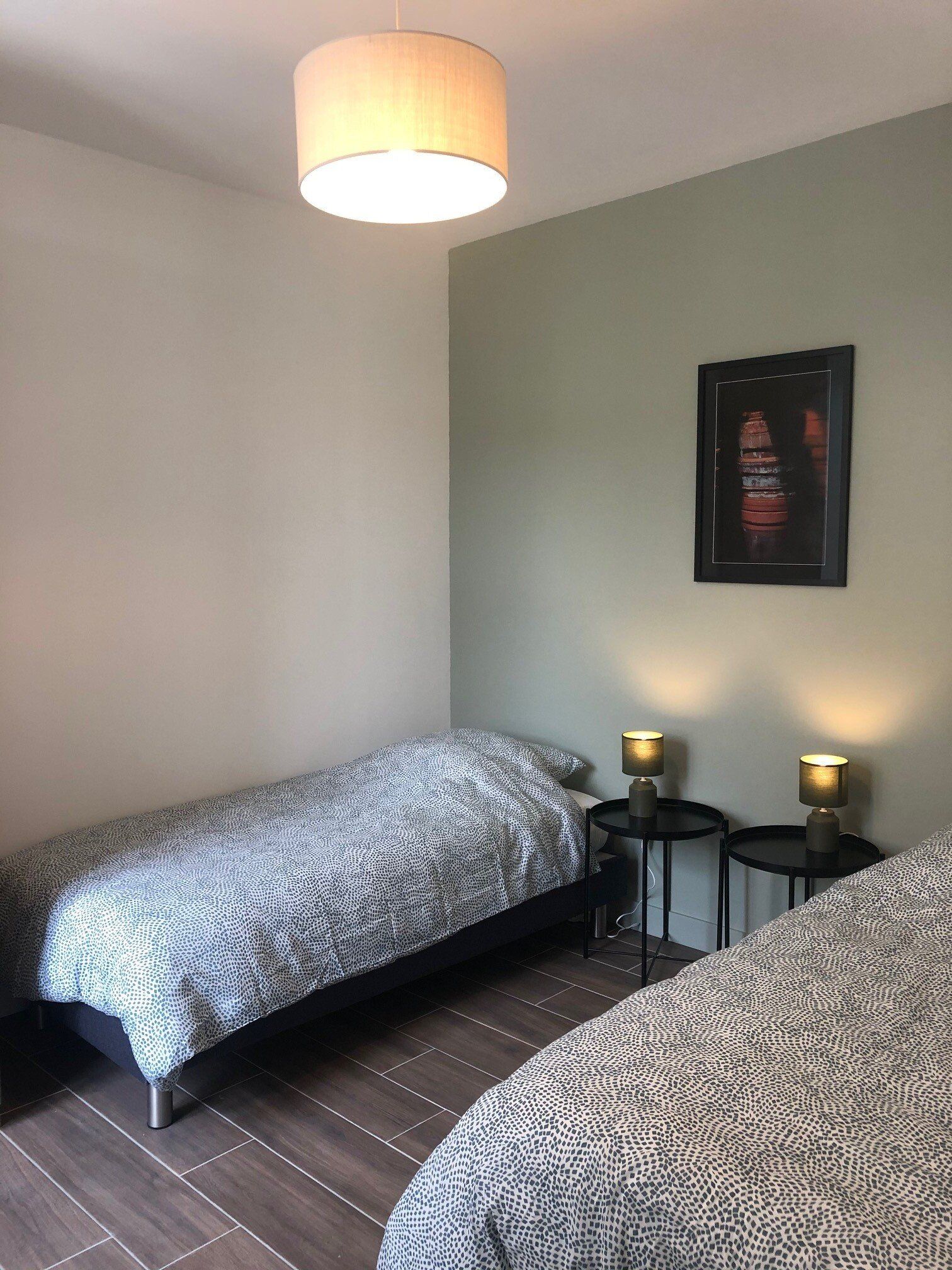 Chambre tout confort au sein d'un logement meublé TEYO à proximité de Roissy CDG