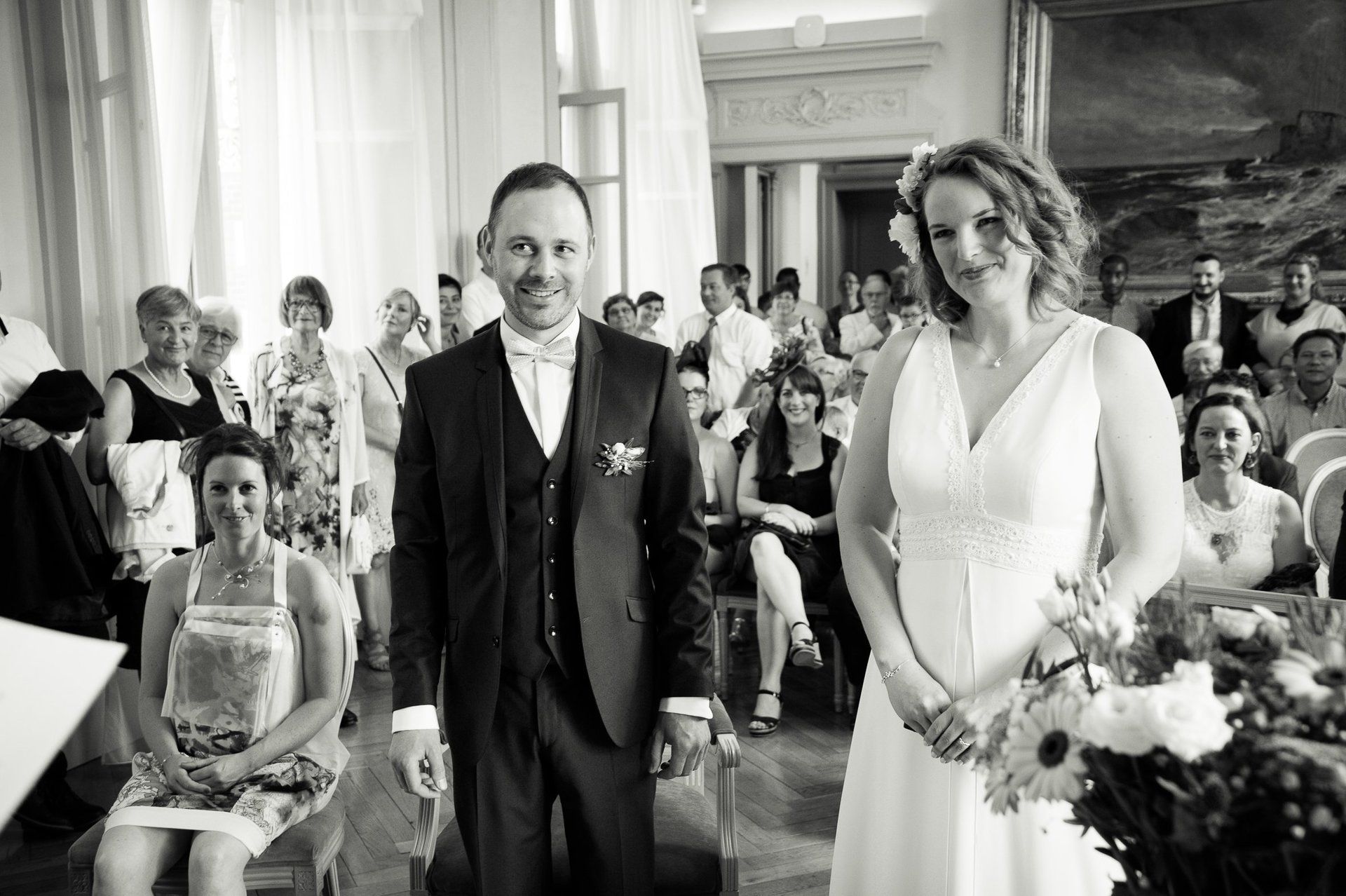 Photographie de mariage de Elizabeth Photo. Cérémonie civile. Mariage à Roanne, Loire, Rhône Alpes, France.