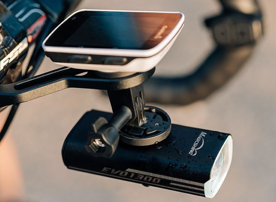 EVO1300; www.MagicshineLights.at