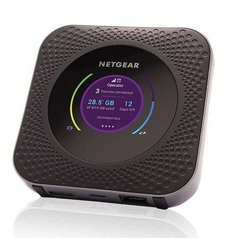 MacBooks PRO MAX M1 & M2, digi plate, scatto digital solutions, alquiler de material digital para fotografia, madrid, espaƱa