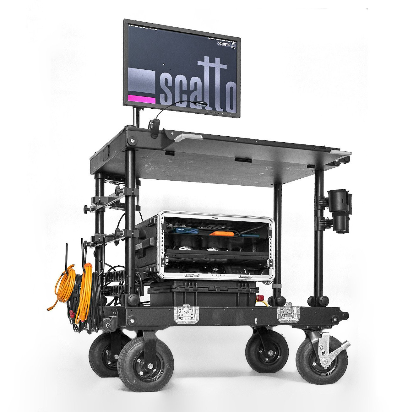 Scatto Digital Solutions-estacion digital-fan cooled-rack-connectivity-tecnico digital fotografia-alquiler equipo digital para fotografia-Madrid-Spain