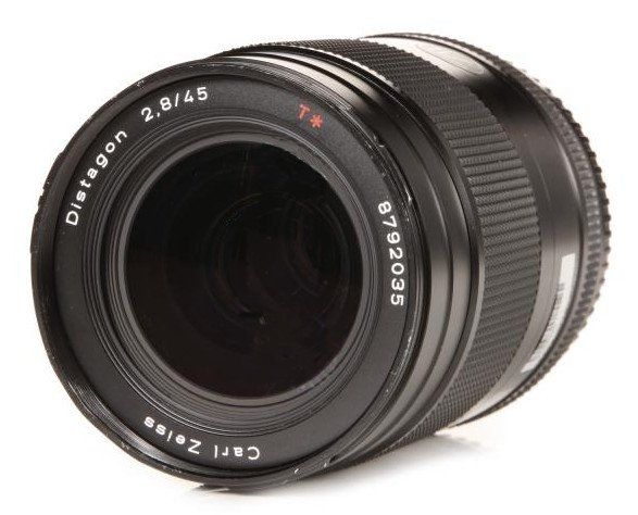 contax 645 AF, lente carl zeiss 45mm, scatto digital solutions, alquiler de material digital para fotografia, madrid, españa