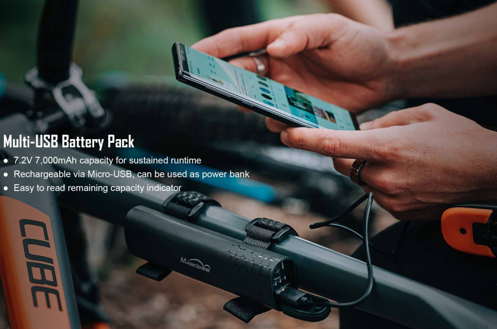 Magicshine extrem helle LED Helmlampe Monteer 6500 auf Helm montiert mit 6500 Lumen & zwei Biker durch den Wald