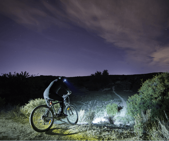 MJ 906 Magicshine MJ 906 High Power LEDHelmlampe mit Fahrrad