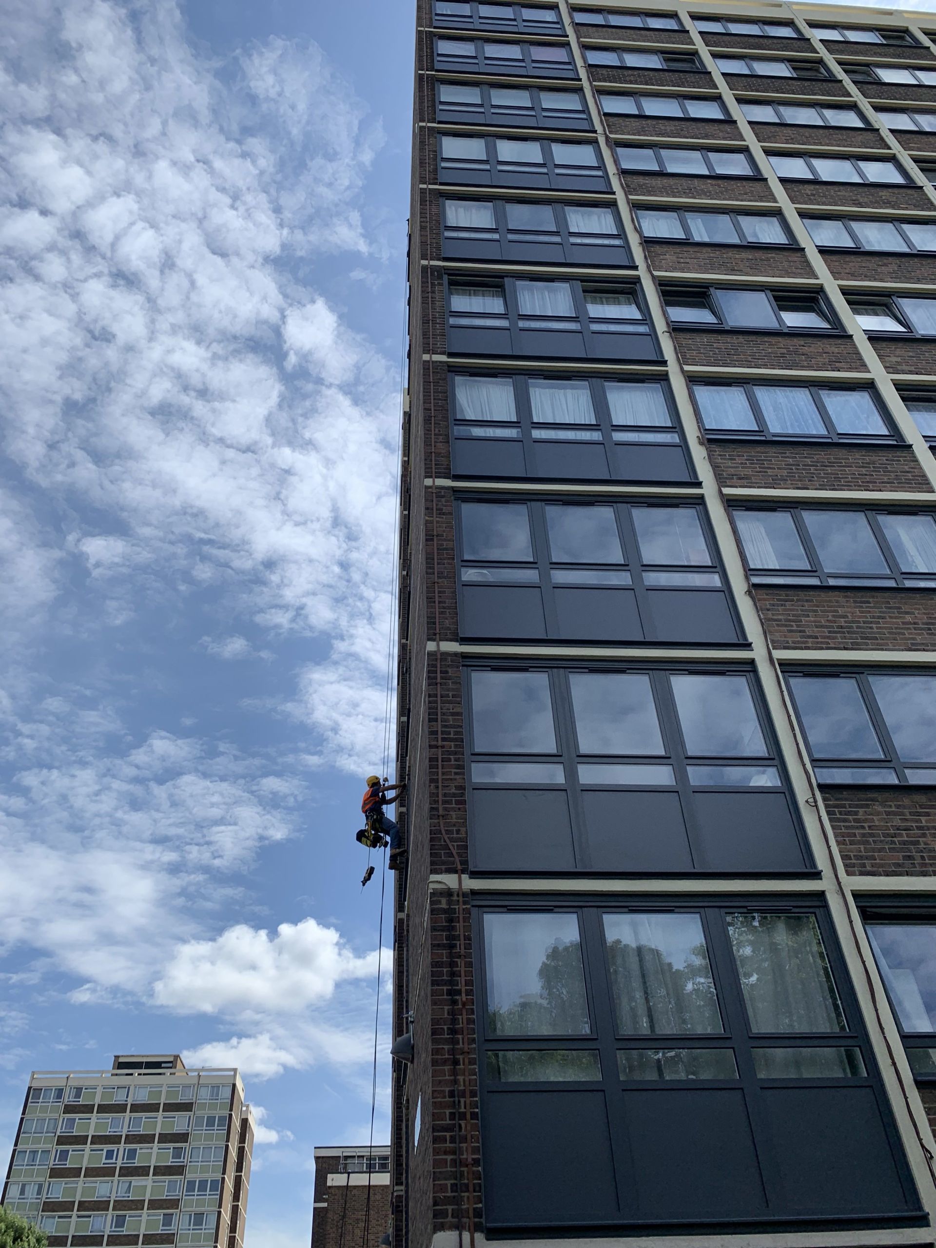 Abseiling maintenance Mach Abseiling