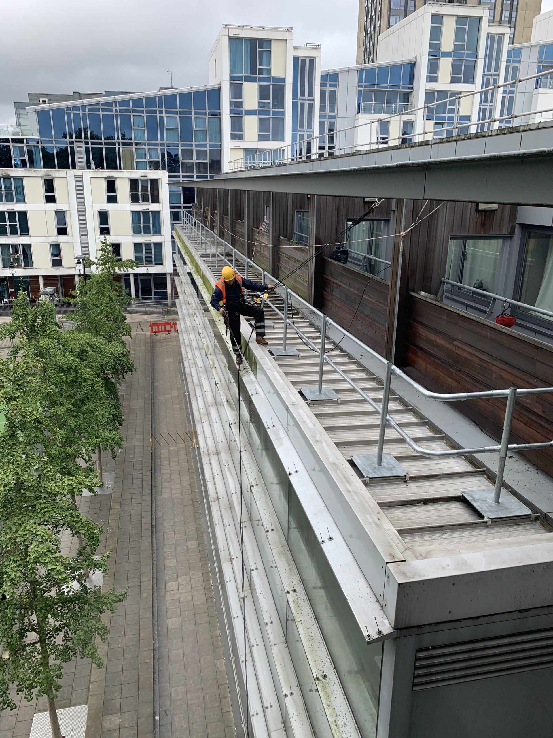 Jet washing London Mach Abseiling