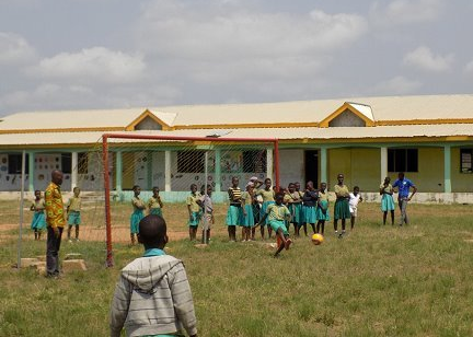 Ransom Academy, Kinder lernen fürs Leben