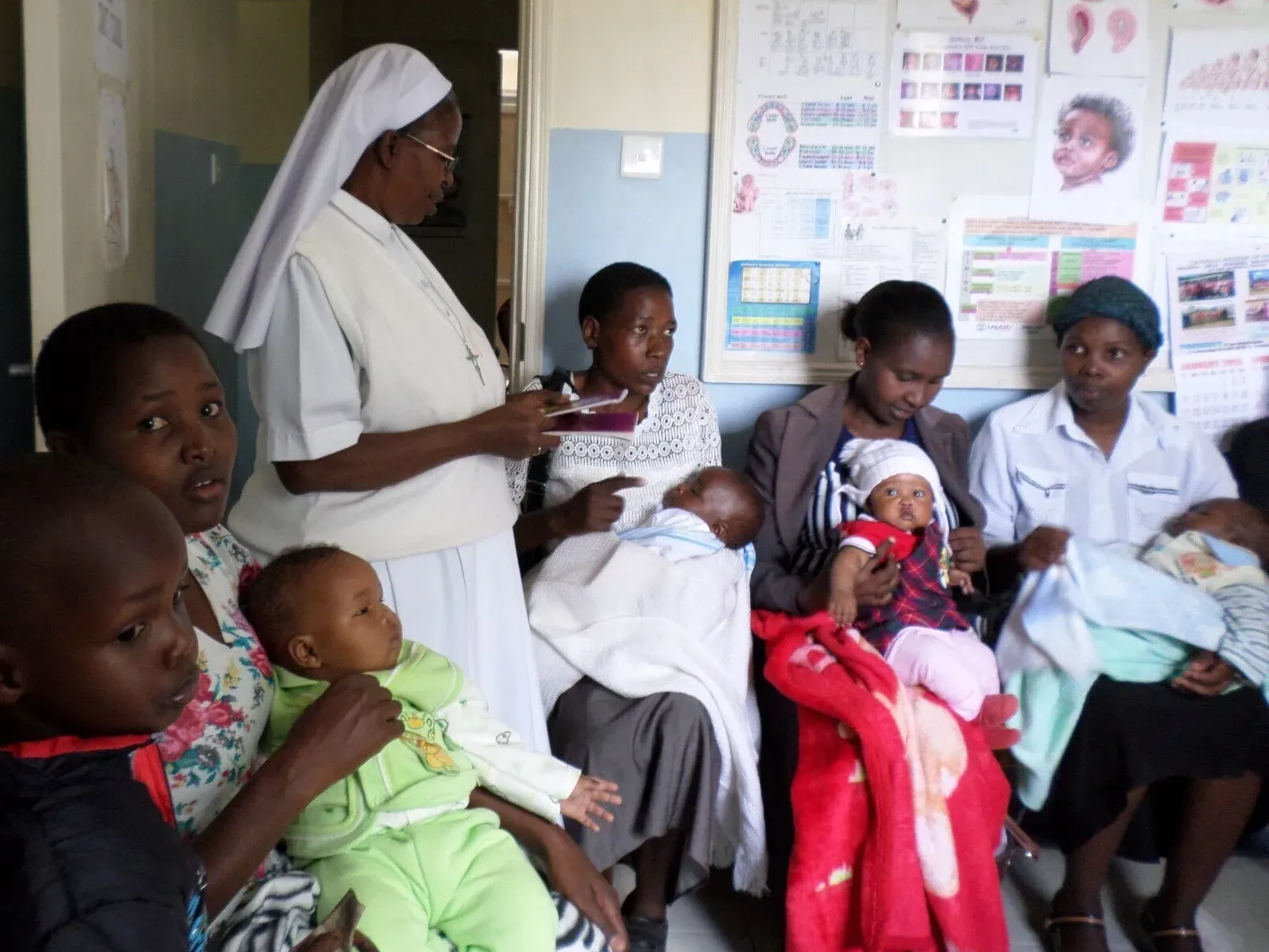 Rongai Evangelizing Sisters, Informationen zu Babyversorgung, Hygiene, Empfängnisverhütung usw. Rongai Evangelizing Sisters, Informationen zu Babyversorgung, Hygiene, Empfängnisverhütung usw.