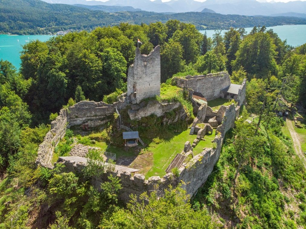 Burgruine Leonstein in Kärnten. Sterbeort von Ludwig von Rothenstein 1482