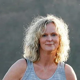 Andrea Fischer- Hundetrainerin Andrea Fischer- Faszination Hundenase Inhaberin und Hundetrainerin