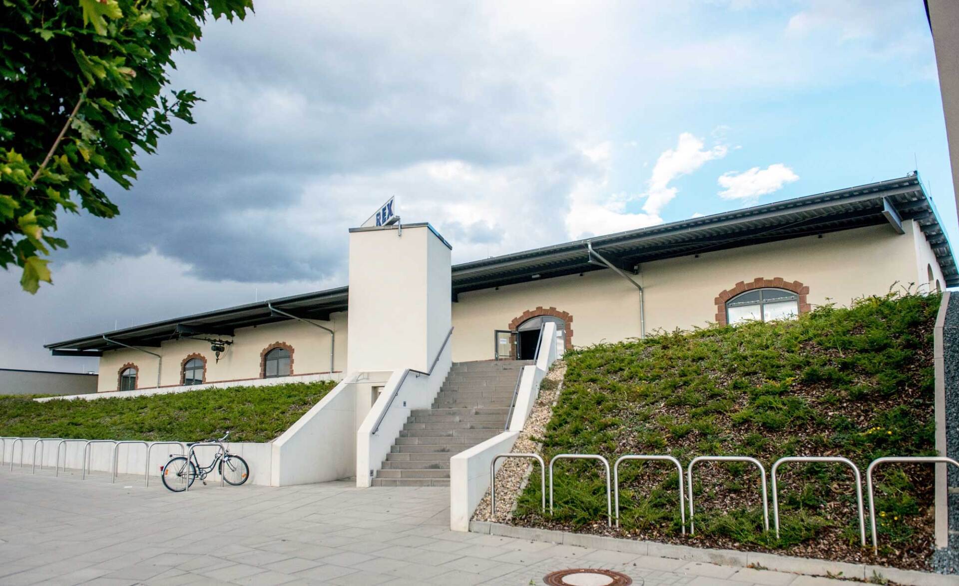 REX Die Veranstalterinnen