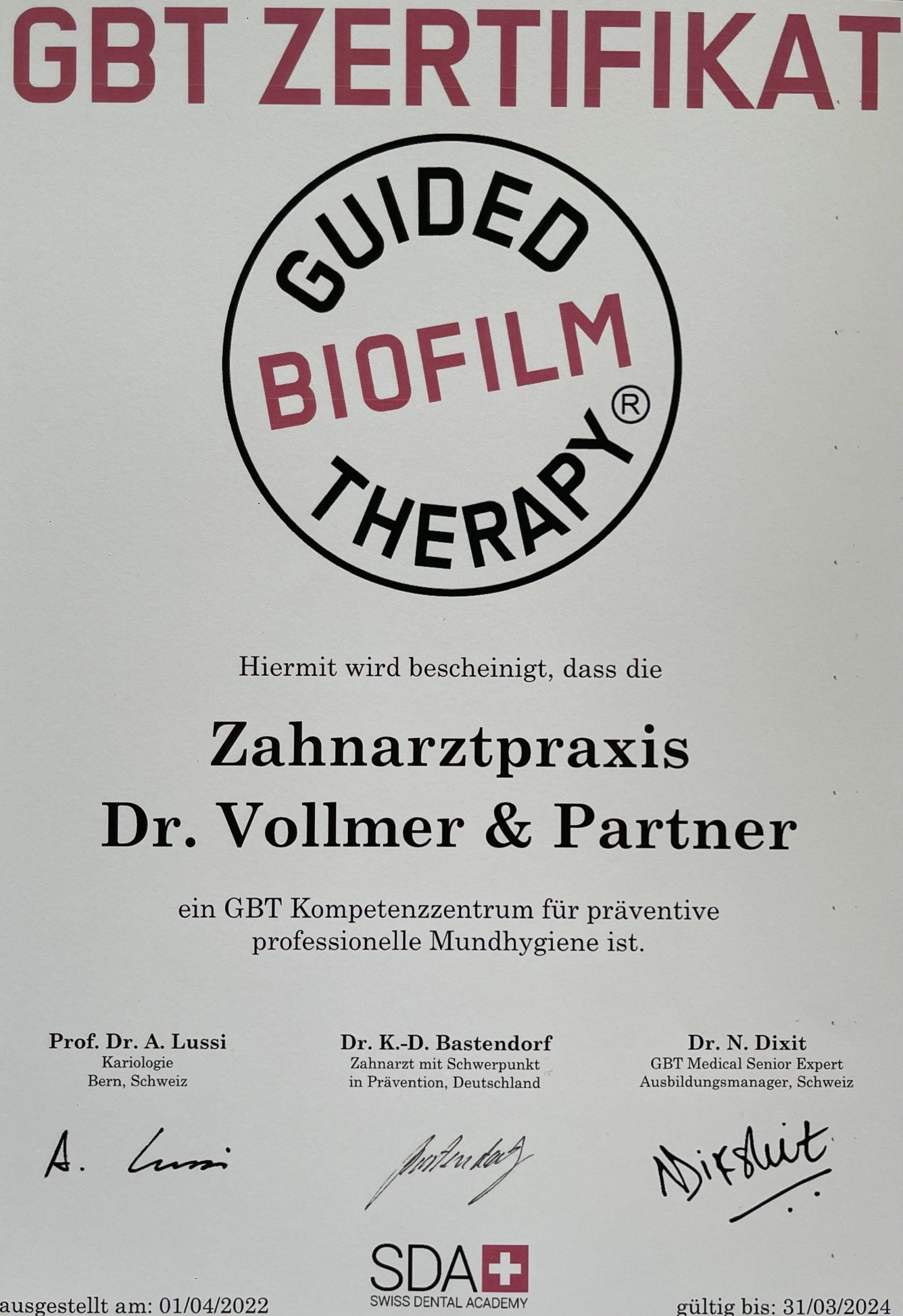 Unser Team der Zahnarztpraxis Dr. Vollmer & Partner an Weihnachten