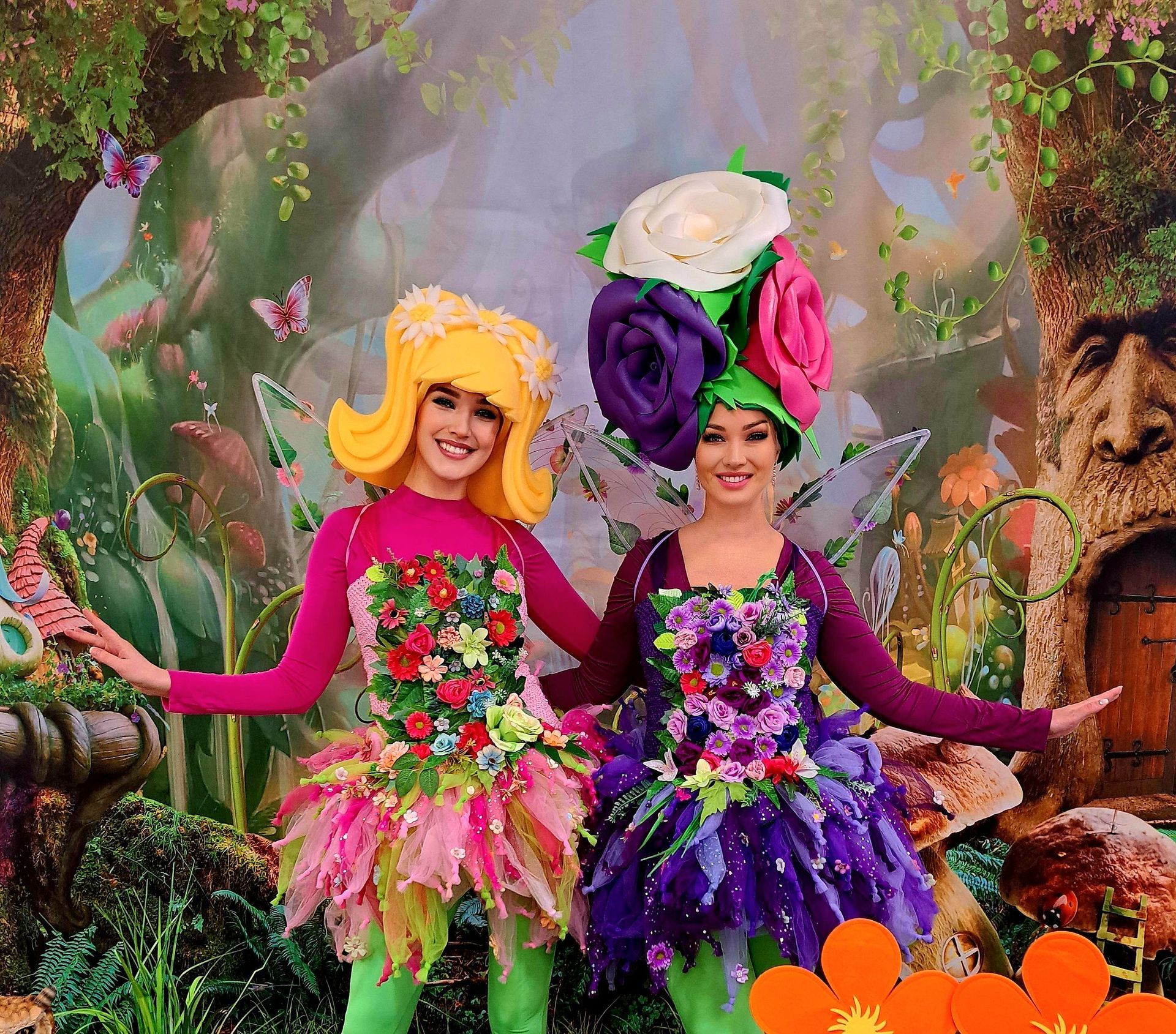Blumenfeen Walking Act als märchenhafte Unterhaltung für Frühlings-Events in Malls und für Stadtfeste buchen.