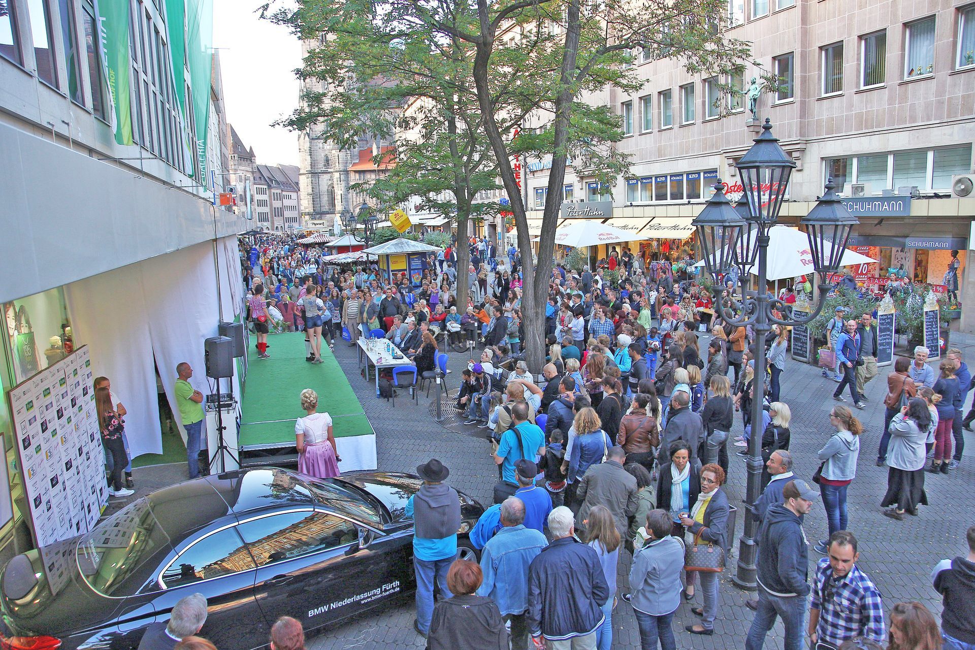 Eventagentur Candy Stars garantiert zuverlässige Planung, termingerechten Aufbau und Abbau für Stadtfeste und öffentliche Events, bundesweit professionell umgesetzt seit 2012