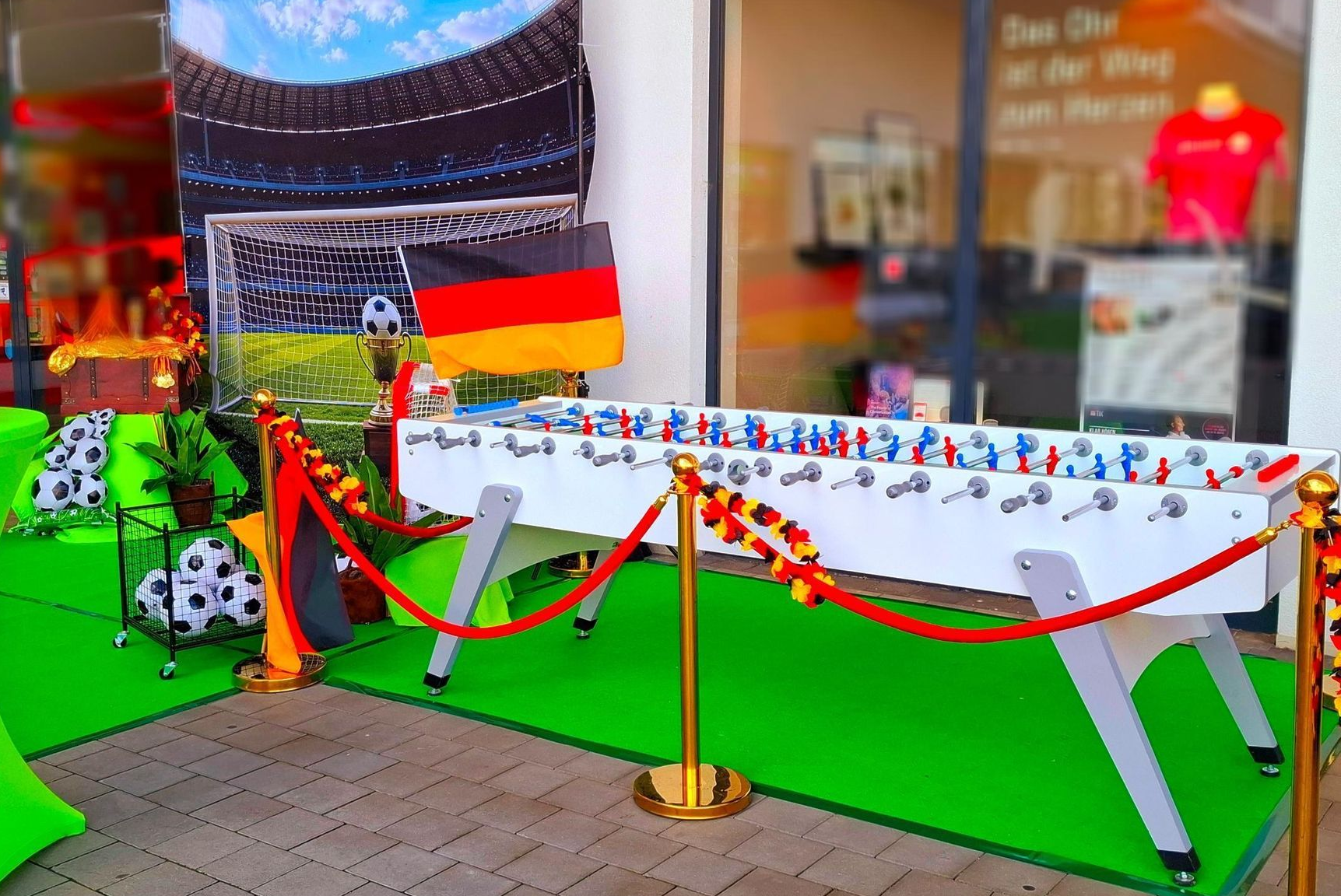 Modulare Themenwelten als Komplettpaket für Erlebnis-Events deutschlandweit