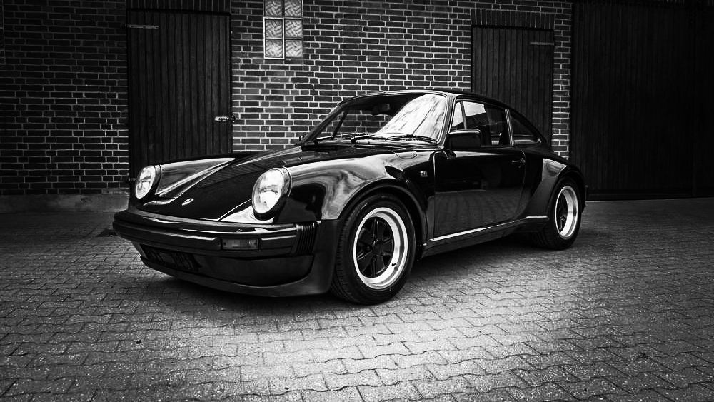 Porsche Carrera mit restaurierten Fuchs Felgen Porsche Carrera mit restaurierten Fuchs Felgen