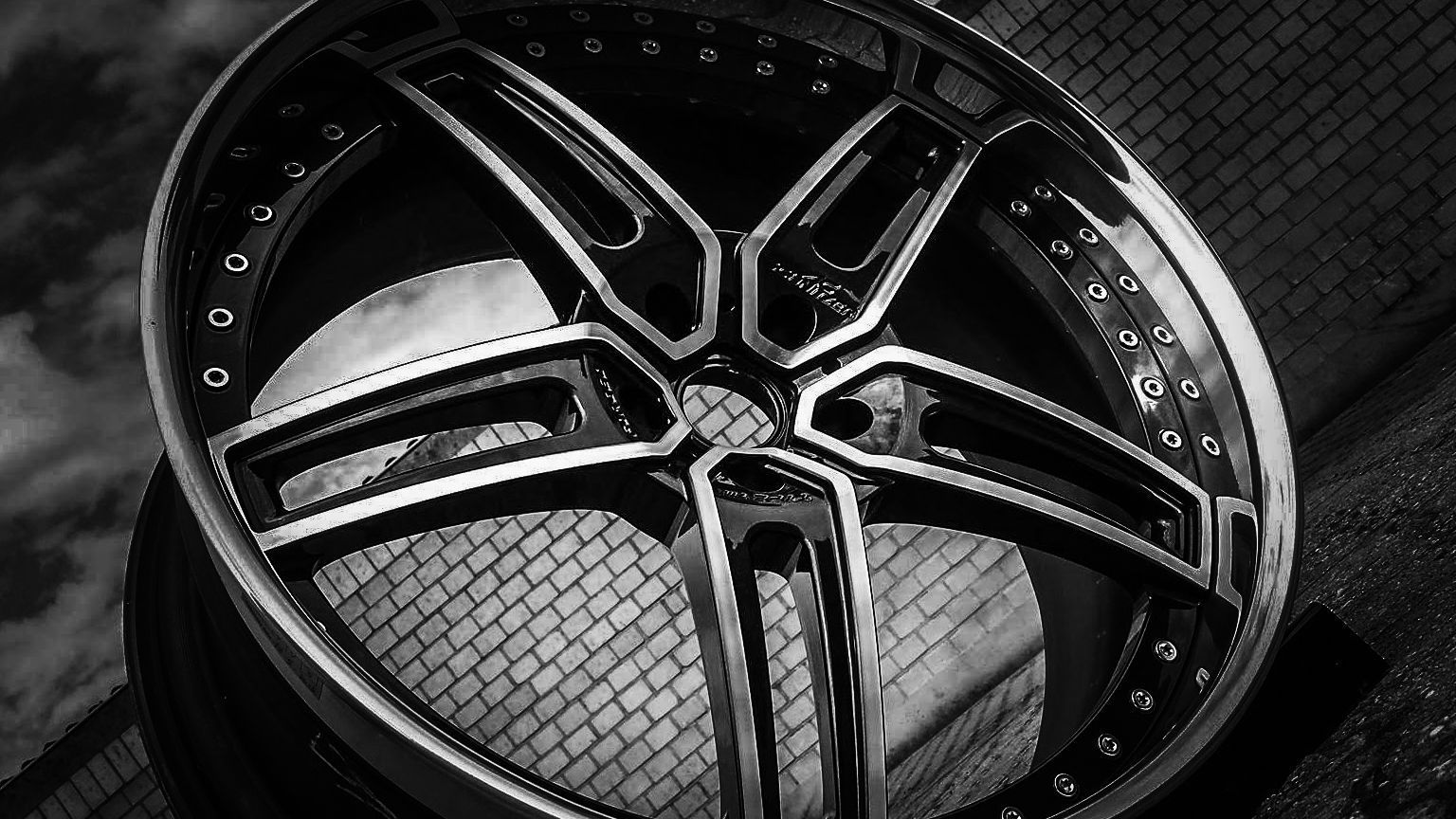 Mehrteilige AC Schnitzer Felge poliert und instand gesetzt Mehrteilige AC Schnitzer Felge poliert und instand gesetzt