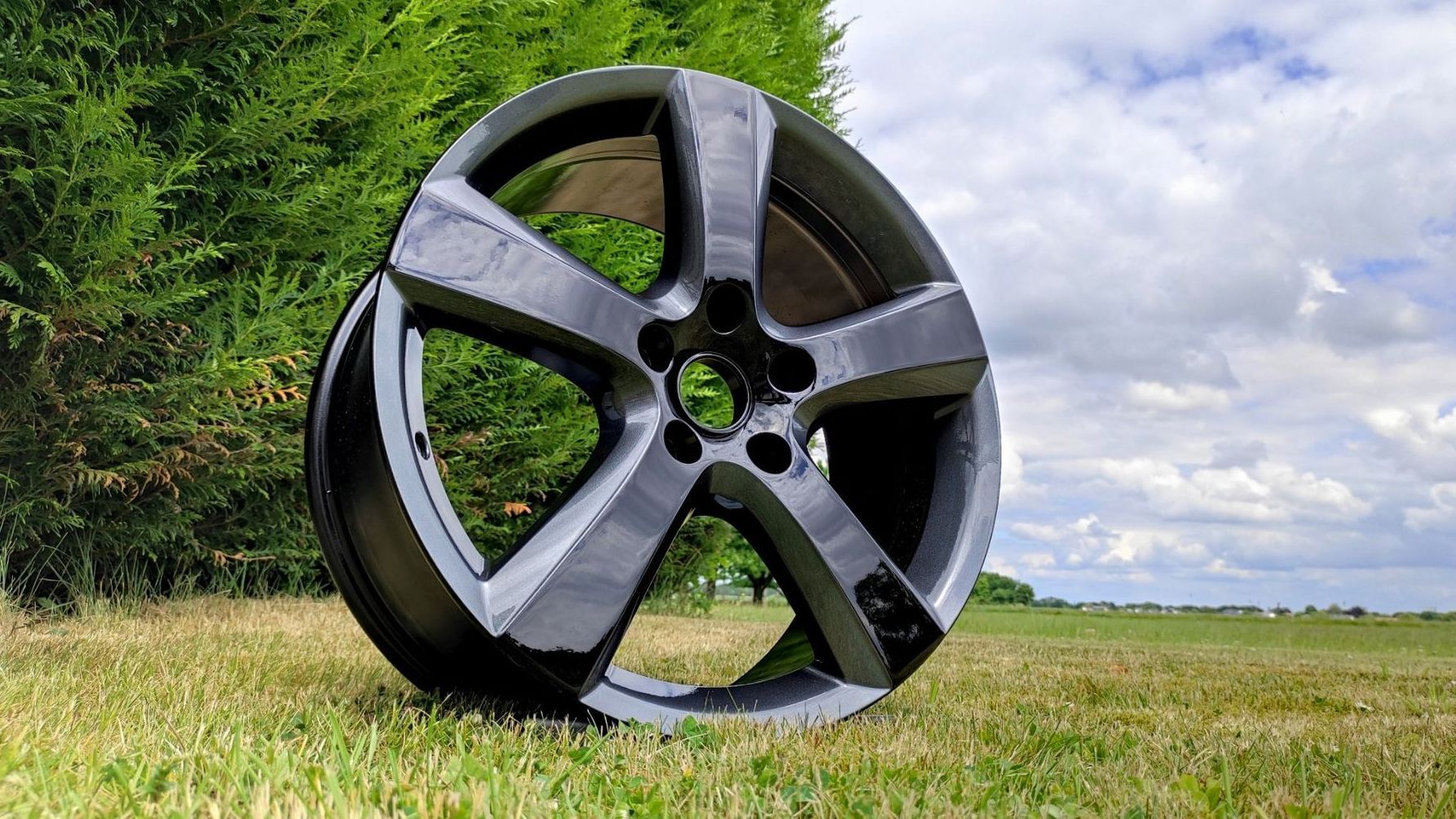 VW Touareg Felge nach der Felgenveredelung