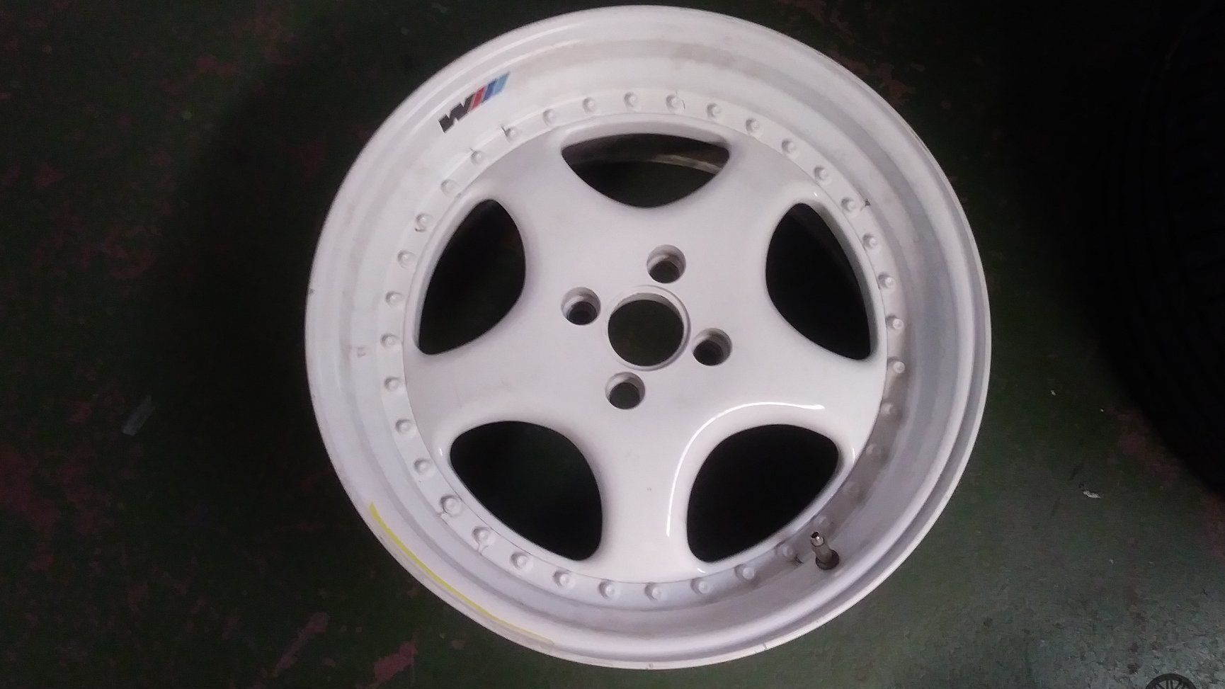 Mehrteilige RH Cup Felge vor der Bearbeitung