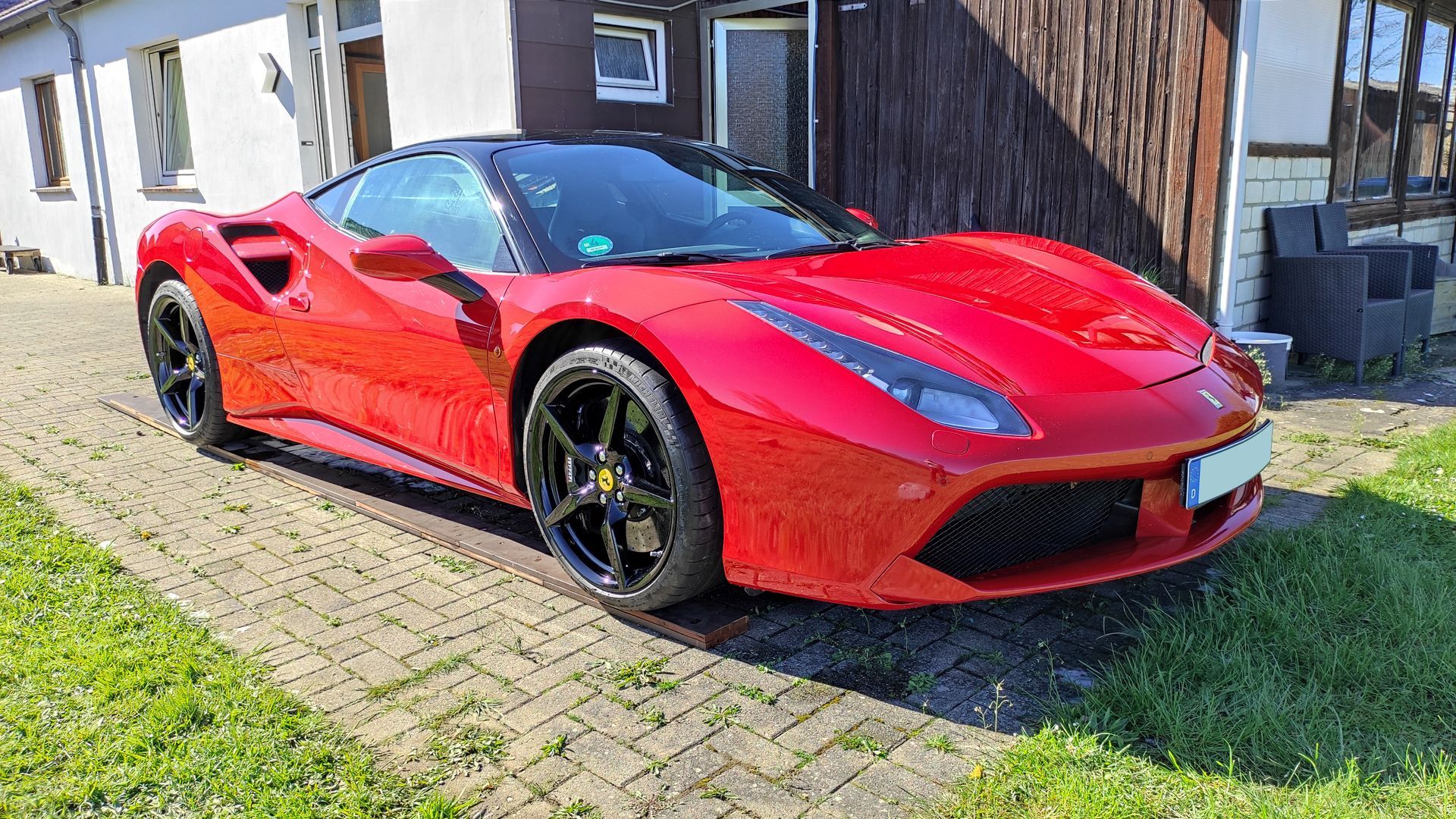 Ferrari 488 GTB Felgen schwarz lackieren