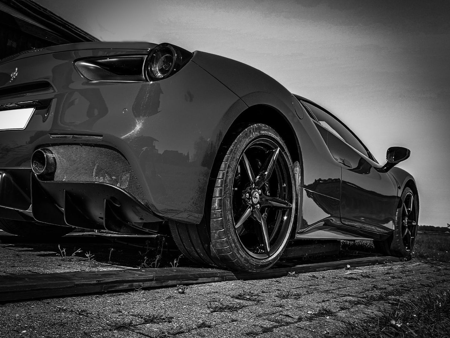 Ferrari 488 GTB Felgen schwarz lackiert Ferrari 488 GTB Felgen schwarz lackiert
