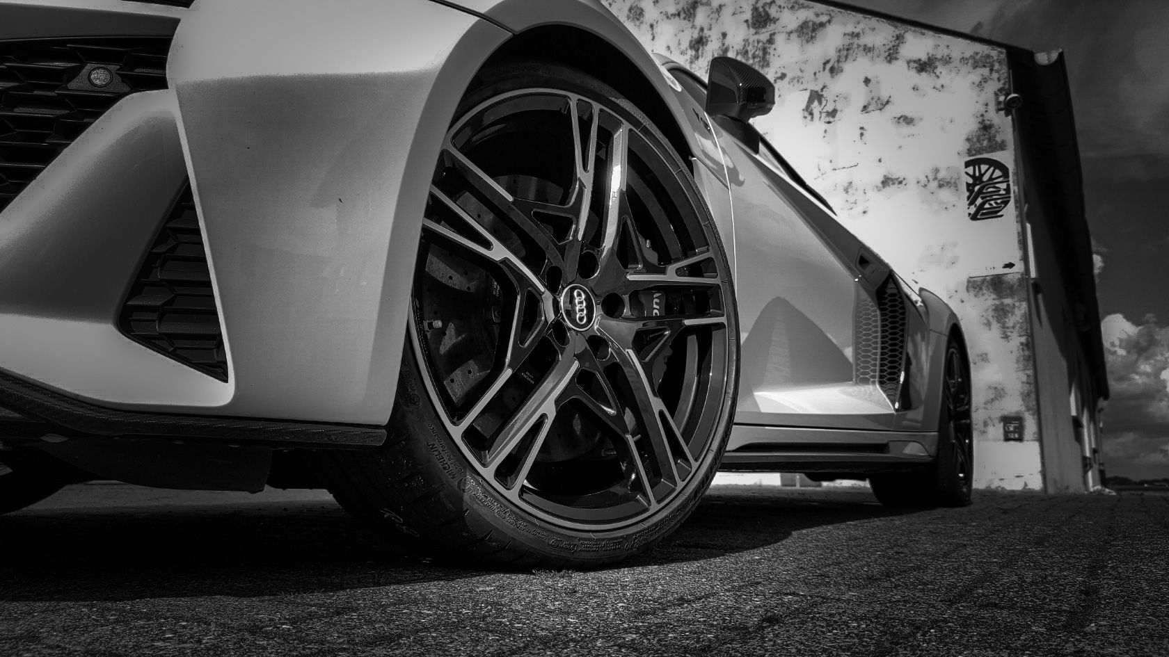 Felge nach dem glanzdrehen Felge nach dem glanzdrehen