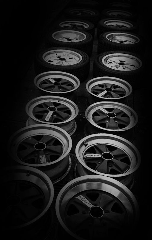 Porsche Carrera RSR Fuchs Felgen Restauration Porsche Carrera RSR Fuchs Felgen Restauration