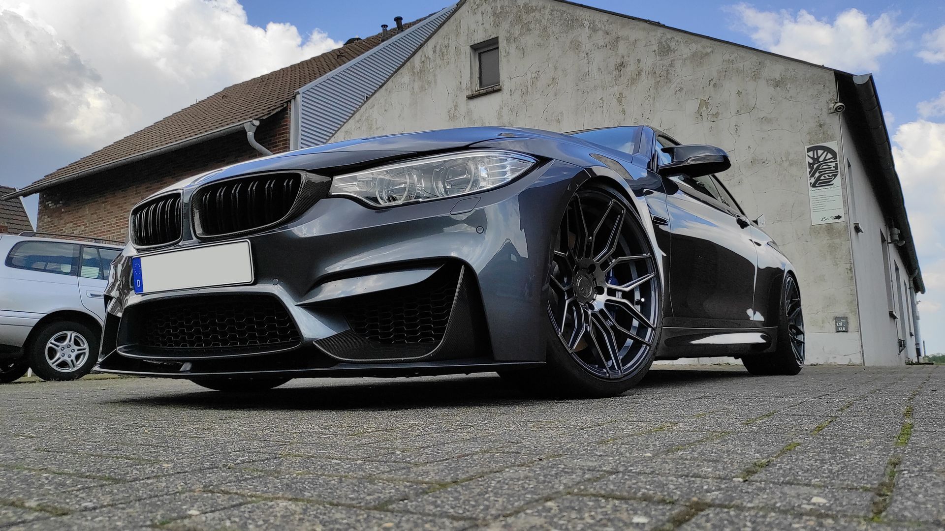 BMW M4 Competition nach der Felgenveredelung