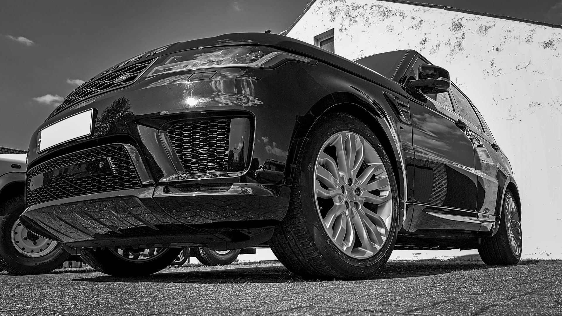 Land Rover Leasingfahrzeug mit instandgesetzten Alufelgen