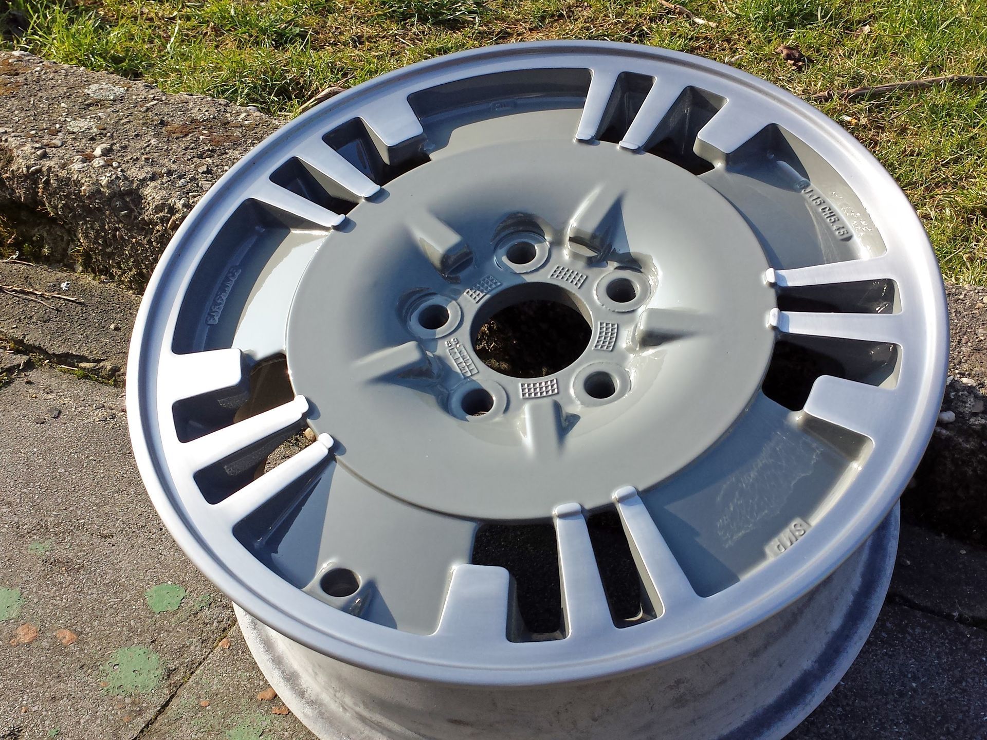 Citroen CX Felge nach der Aufbereitung