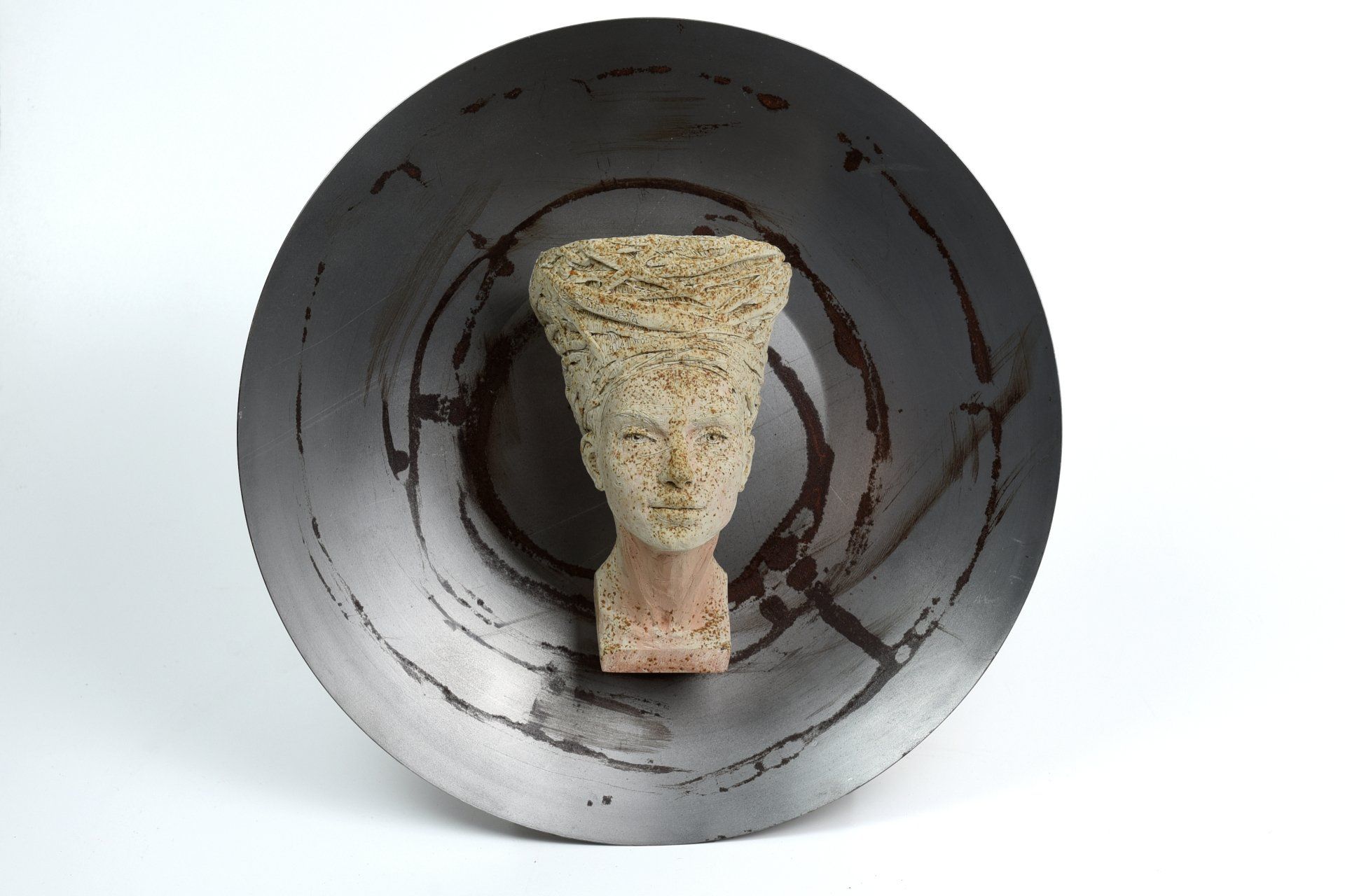 La Concipiente, scultura di Eleonora Francioni e Antonio Mastromarino, arte contemporanea a Pietrasanta